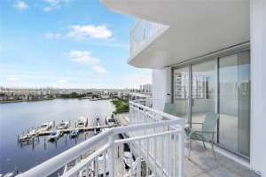 18081 Biscayne Blvd APT 905, Aventura, FL 33160, Sold 03/05/24