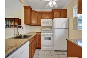 5171 W Oakland Park Blvd #205, Lauderdale Lakes, FL 33313, Sold 02/29/24