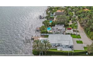 7821 Beach View Dr, North Bay Village, FL 33141, Sold 09/16/24