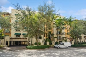 642 Valencia Ave UNIT 308, Coral Gables, FL 33134, Sold 10/04/24
