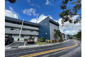 7847 Golf Cir Dr APT 308, Margate, FL 33063, Sold 04/03/24