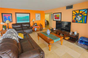 1925 Brickell Ave APT D1408, Miami, FL 33129, Sold 02/16/24