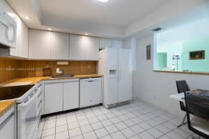 2401 S Ocean Dr APT 607, Hollywood, FL 33019, Sold 08/23/24