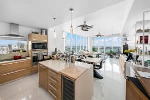 2020 N Bayshore Dr APT 4201, Miami, FL 33137, Sold 01/25/24