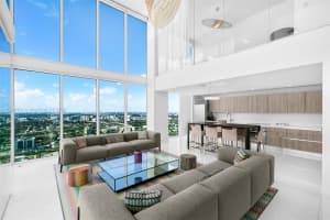 1040 Biscayne Blvd APT 4207, Miami, FL 33132, Sold 12/28/23