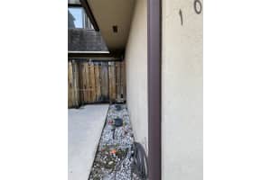 14233 SW 94th Cir Ln APT 103, Miami, FL 33186, Sold 07/22/24