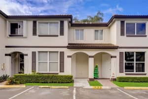 8707 SW 152nd Ave APT 332, Miami, FL 33193, Sold 02/21/24