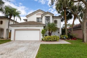 9853 NW 18th St, Pembroke Pines, FL 33024, Sold 02/20/24