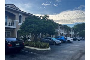 4802 Washington St #4, Hollywood, FL 33021, Sold 09/30/24