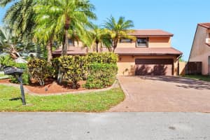 2685 Bass Way, Hollywood, FL 33026, Sold 04/22/24
