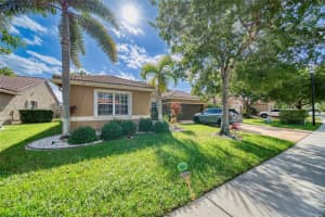 19904 SW 7th Pl, Pembroke Pines, FL 33029, Sold 03/08/24