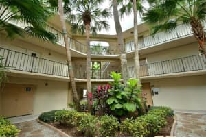 8075 SW 107th Ave APT 123, Miami, FL 33173, Sold 02/06/24