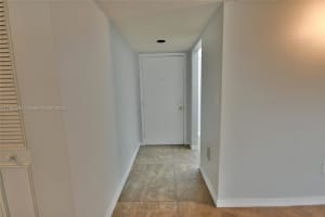 8075 SW 107th Ave APT 123, Miami, FL 33173, Sold 02/06/24