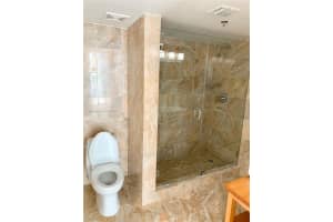 1200 Brickell Bay Dr APT 1805, Miami, FL 33131, Sold 09/12/24