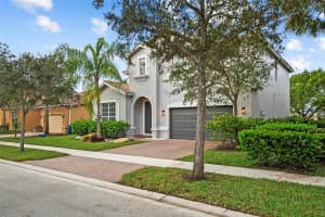 4431 Seneca Ave, Weston, FL 33332, Sold 03/28/24