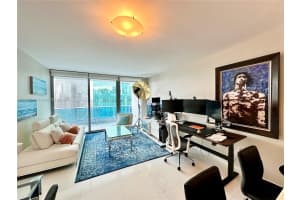 200 Biscayne Blvd Way APT 3909, Miami, FL 33131, Sold 04/23/24