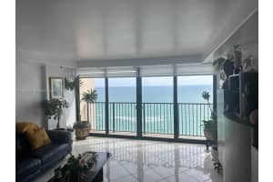 2101 S Ocean Dr APT 2201, Hollywood, FL 33019, Sold 04/15/25