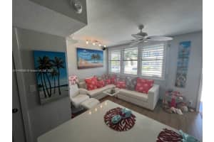 322 Taylor St #1d, Hollywood, FL 33019, Sold 01/10/24