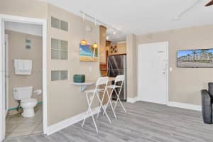 710 Washington Ave APT 225, Miami Beach, FL 33139, Sold 04/04/24