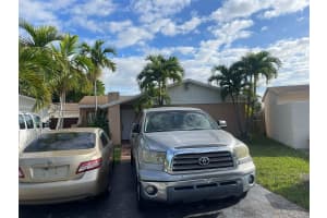 2023 SW 105th Ct, Miami, FL 33165, Sold 11/29/23
