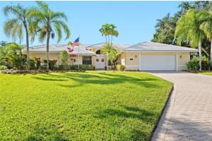 11960 SW 43rd St, Davie, FL 33330, Sold 04/19/24