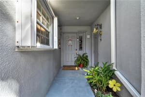 2009 SE 27th Dr 101 5b, Homestead, FL 33035, Sold 05/24/24