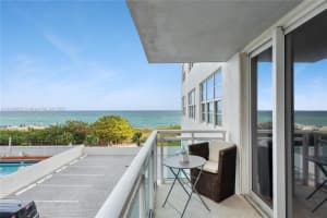 6917 Collins Ave APT 404, Miami Beach, FL 33141, Sold 03/14/24