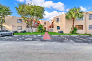 10229 NW 9th St Cir # 114-2, Miami, FL 33172, Sold 02/29/24