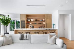 2770 Sunset Dr, Miami Beach, FL 33140, Sold 07/01/24