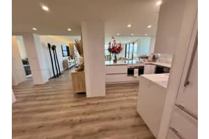 1121 Crandon Blvd APT E1001, Key Biscayne, FL 33149, - MLS#A11496908