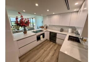 1121 Crandon Blvd APT E1001, Key Biscayne, FL 33149, - MLS#A11496908