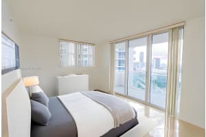 3001 S Ocean Dr APT 1527, Hollywood, FL 33019, Sold 04/02/24