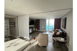 2301 Collins Ave APT 1439, Miami Beach, FL 33139, Sold 04/26/24