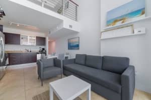 41 SE 5th St APT 2111, Miami, FL 33131, Sold 02/01/24