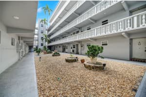 329 SE 3rd St #301s, Hallandale Beach, FL 33009, Sold 02/08/24