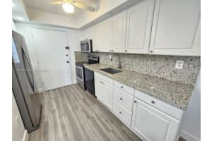 18051 Biscayne Blvd APT 802, Aventura, FL 33160, Sold 07/19/24