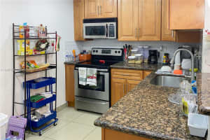4304 NW 9th Ave 1 1a, Pompano Beach, FL 33064, Sold 03/15/24