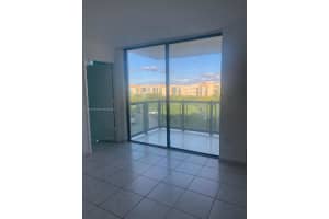 2075 SW 122nd Ave APT 517, Miami, FL 33175, Sold 04/15/24