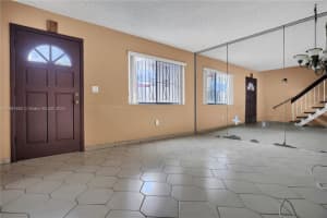 10700 NW 7th St #5a, Miami, FL 33172, Sold 02/27/24