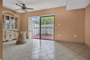 10700 NW 7th St #5a, Miami, FL 33172, Sold 02/27/24