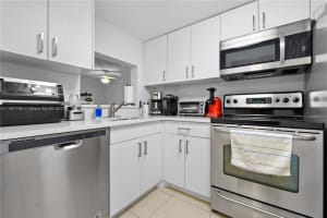 480 NW 20th St #2080, Boca Raton, FL 33431, Sold 02/05/24