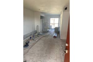5460 W 21st Ct APT 308, Hialeah, FL 33016, Sold 02/09/24