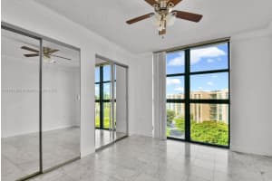11800 SW 18th St Apt 529-4, Miami, FL 33175, Sold 07/19/24