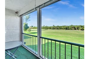 9411 N Hollybrook Lake Dr APT 209, Pembroke Pines, FL 33025, Sold 03/19/24