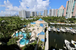 3340 NE 190th St APT 805, Aventura, FL 33180, Sold 02/01/24