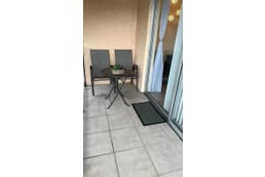 480 Executive Center Dr APT 4L, West Palm Beach, FL 33401, - MLS#A11498206