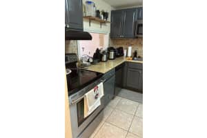 480 Executive Center Dr APT 4L, West Palm Beach, FL 33401, - MLS#A11498206