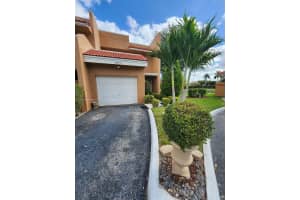 1670 SW 120th Terrace, Pembroke Pines, FL 33025, Sold 03/13/24