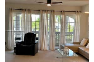 110 Hendricks Isle APT 8, Fort Lauderdale, FL 33301, Sold 02/09/24