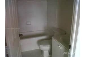 1270 SE 26th St UNIT 205, Homestead, FL 33035, Sold 12/08/23